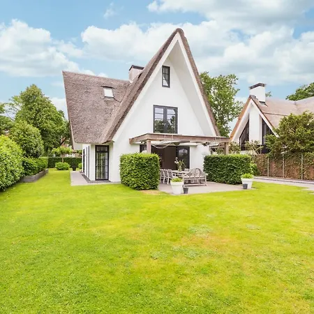 Villa Jackie